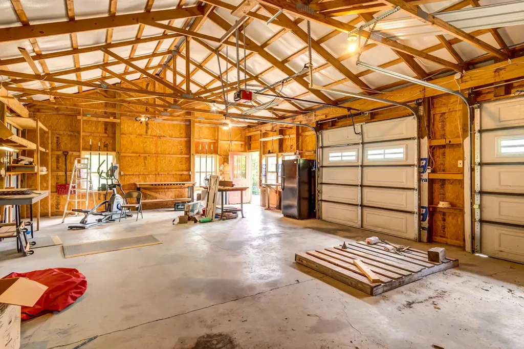 3052 Gravel Lick Branch Road Berea KY 40403