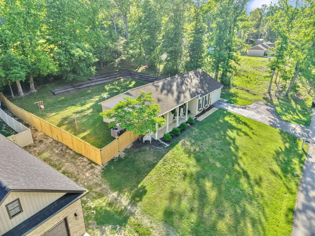 321 Circle Drive Morehead KY 40351