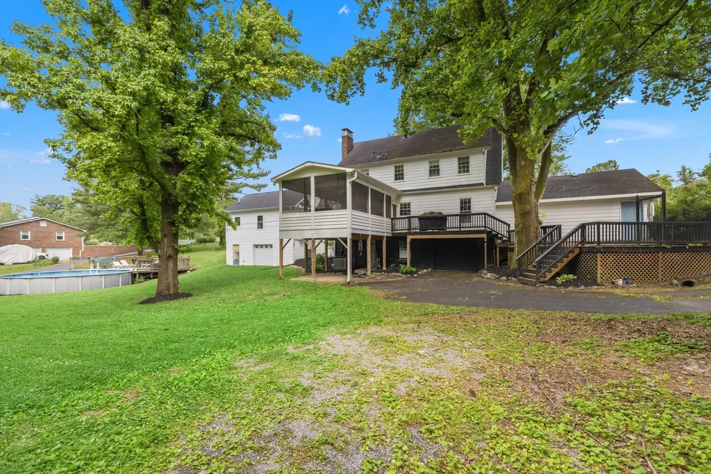 451C Boone Trail Road Danville KY 40422