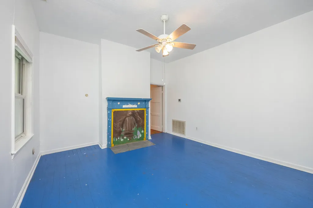 1371 Clintonville Road Paris KY 40361