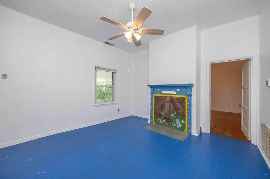 1371 Clintonville Road Paris KY 40361