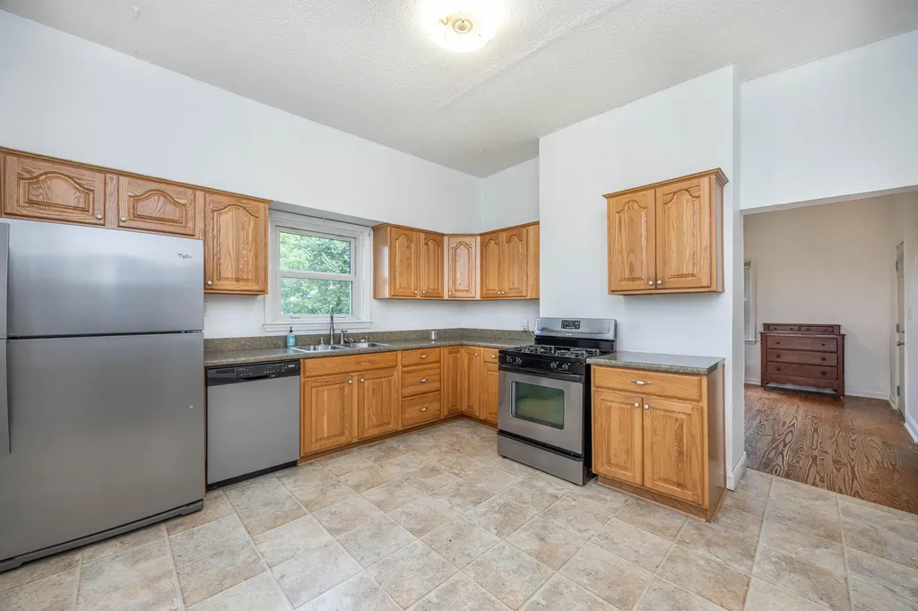 1371 Clintonville Road Paris KY 40361