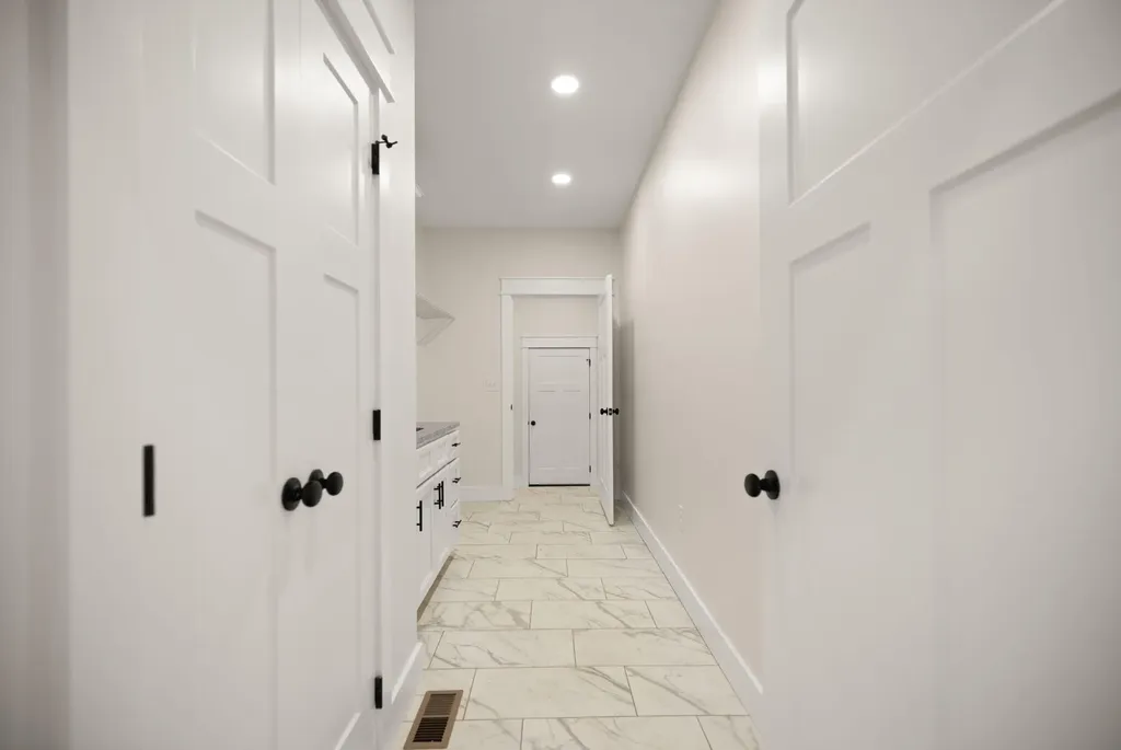 71A Eagle Landing London KY 40741