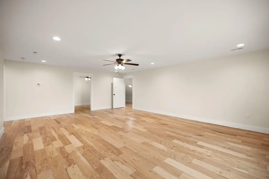 71A Eagle Landing London KY 40741