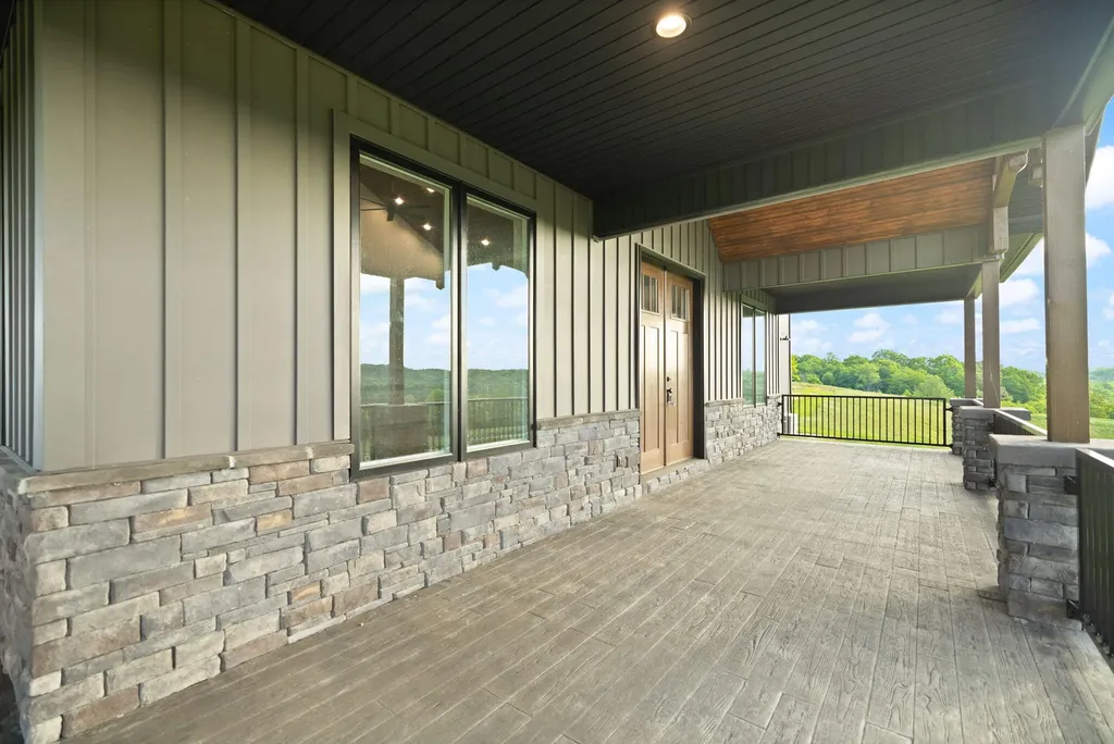 71A Eagle Landing London KY 40741