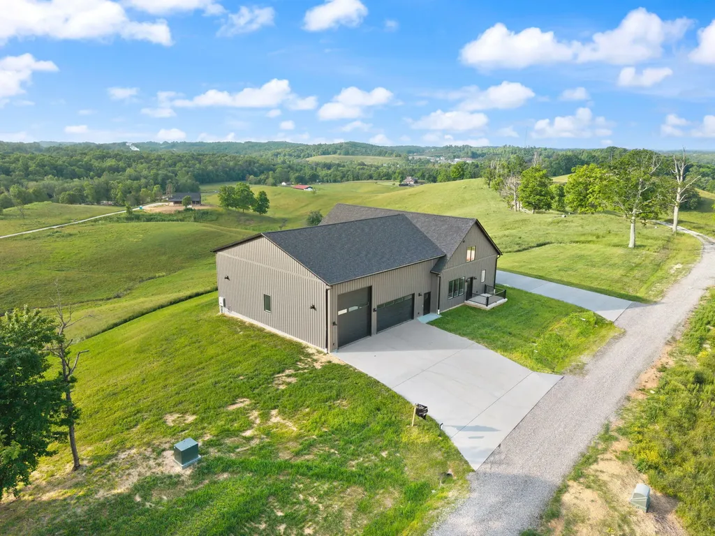 71A Eagle Landing London KY 40741