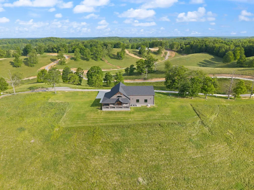 71A Eagle Landing London KY 40741