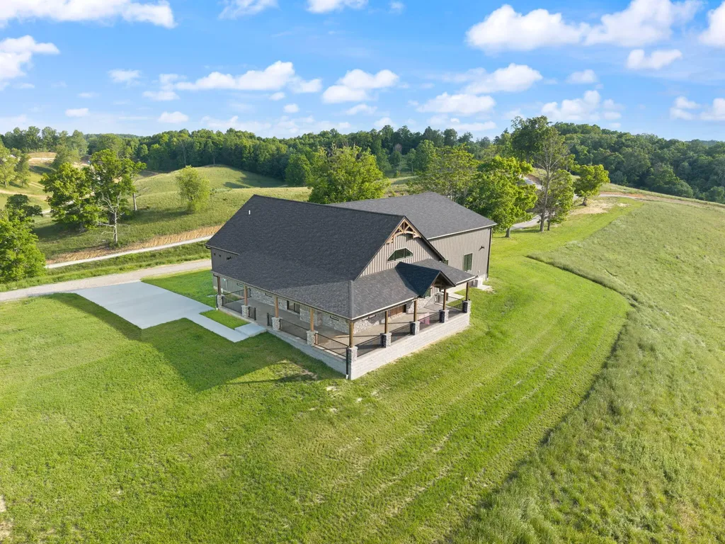 71A Eagle Landing London KY 40741
