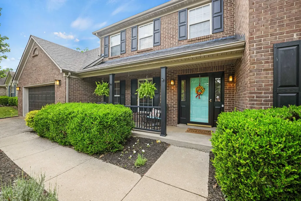 269 Meadow Valley Road Lexington KY 40511