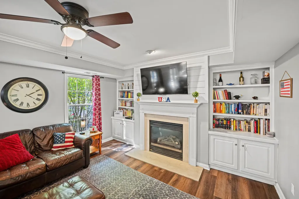 269 Meadow Valley Road Lexington KY 40511