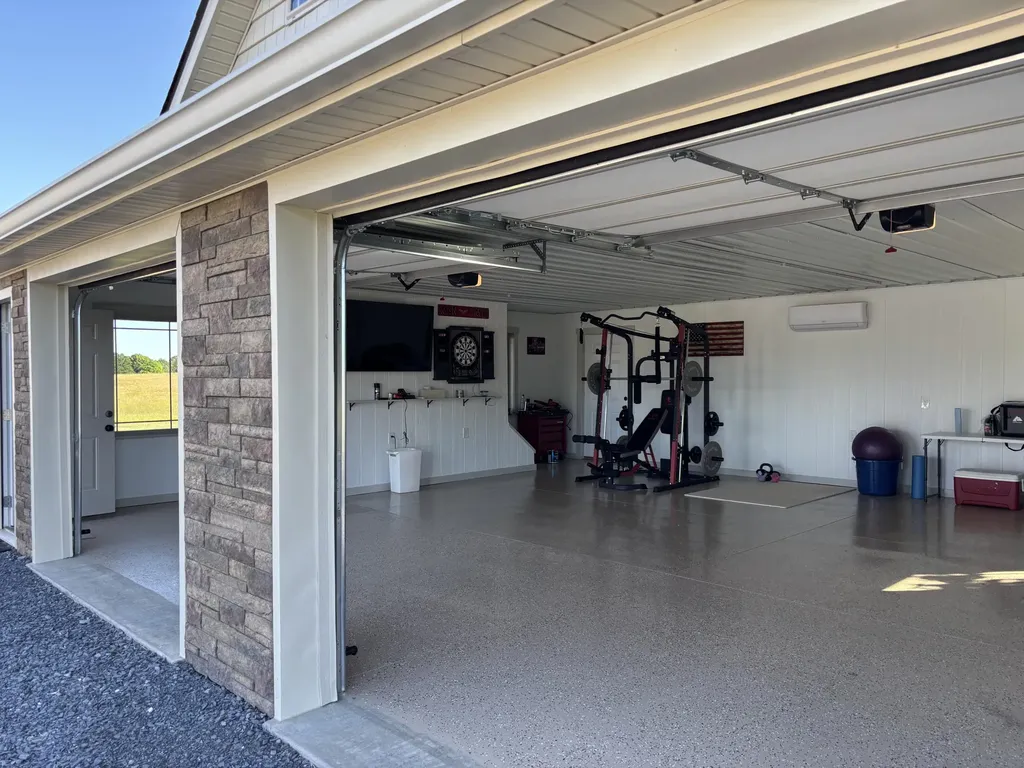 4995 Kentucky 49 Liberty KY 42539