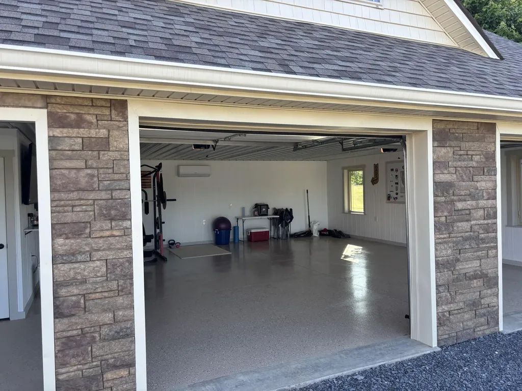 4995 Kentucky 49 Liberty KY 42539