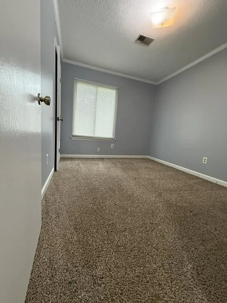 3425 Featherston Drive Lexington KY 40515