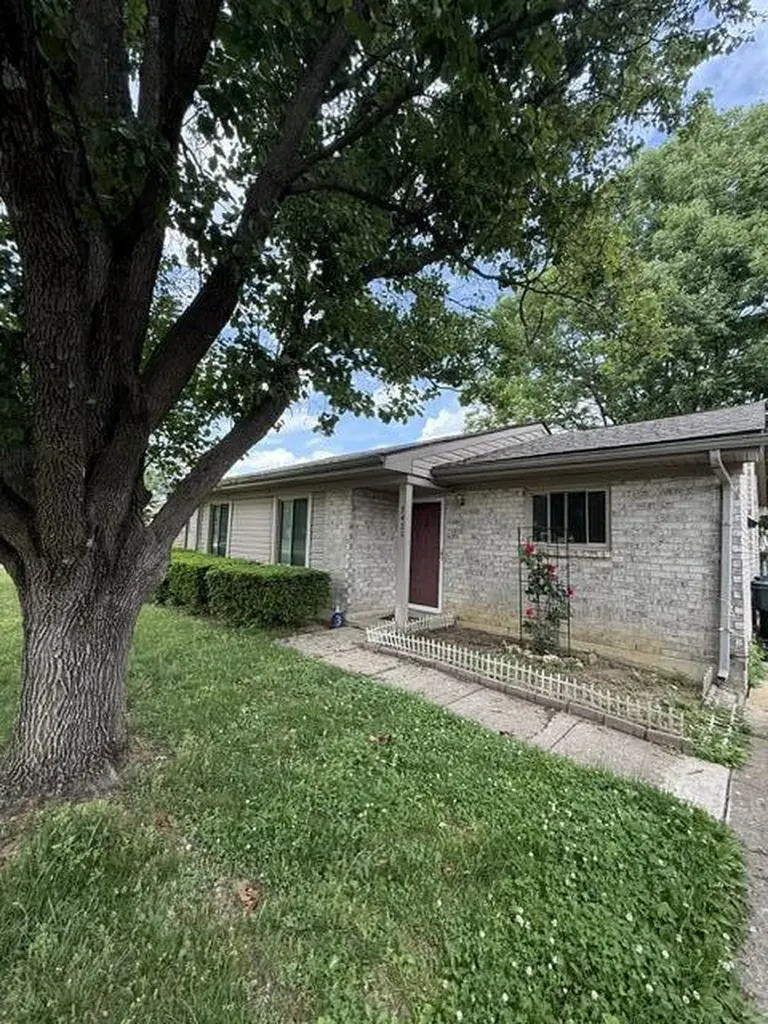 3425 Featherston Drive Lexington KY 40515