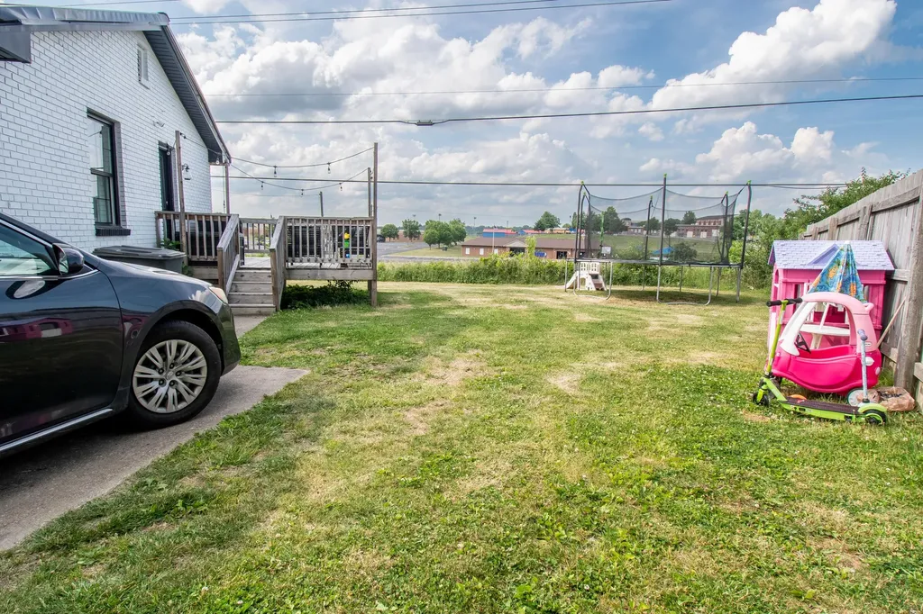 325 Ford Avenue Mt Sterling KY 40353