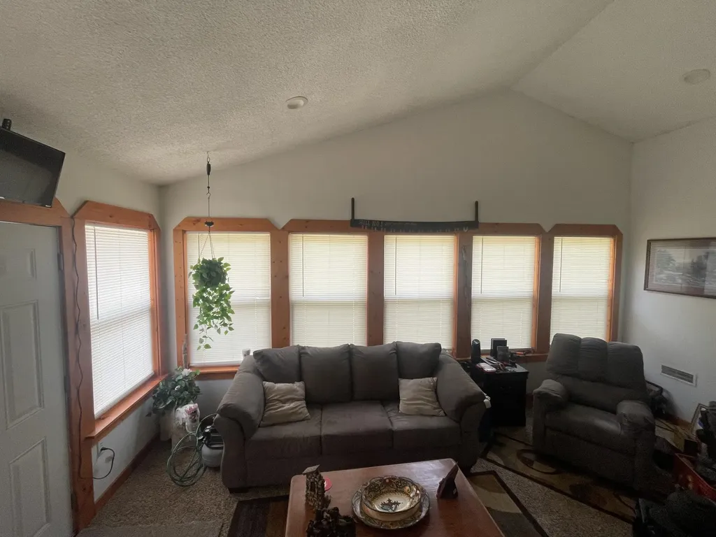 138 Ruthford Road Strunk KY 42649