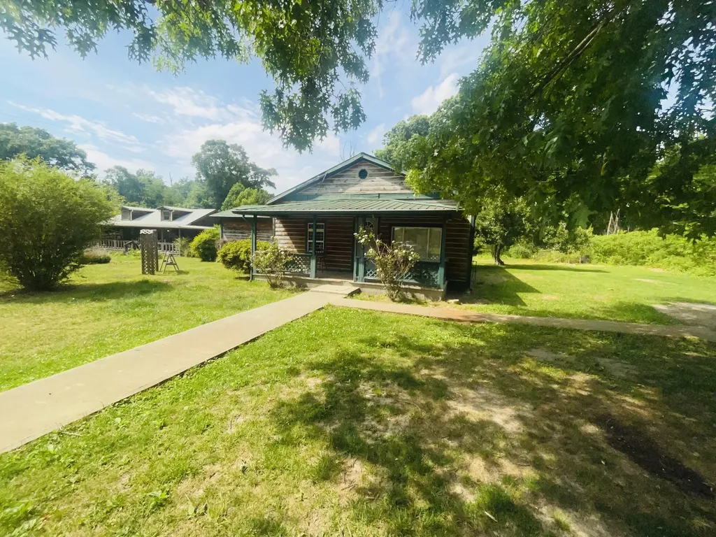 127 Ruthford Road Strunk KY 42649