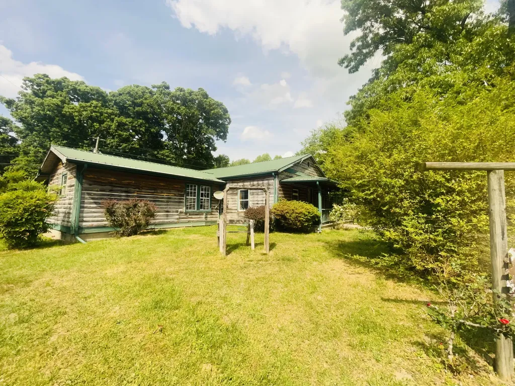 127 Ruthford Road Strunk KY 42649