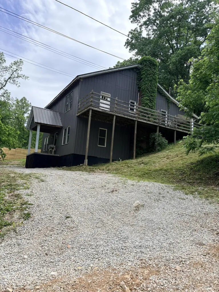 335 Hillside Street Olive Hill KY 41164