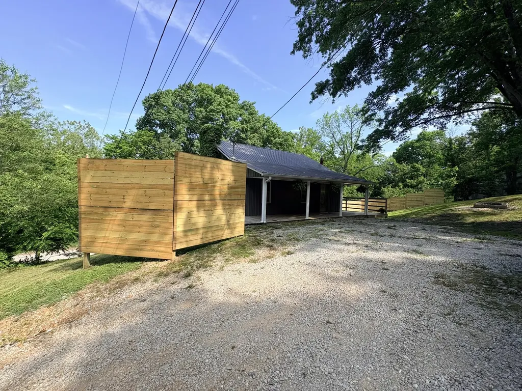 335 Hillside Street Olive Hill KY 41164
