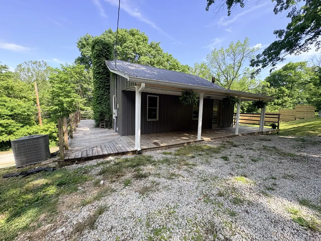 335 Hillside Street Olive Hill KY 41164