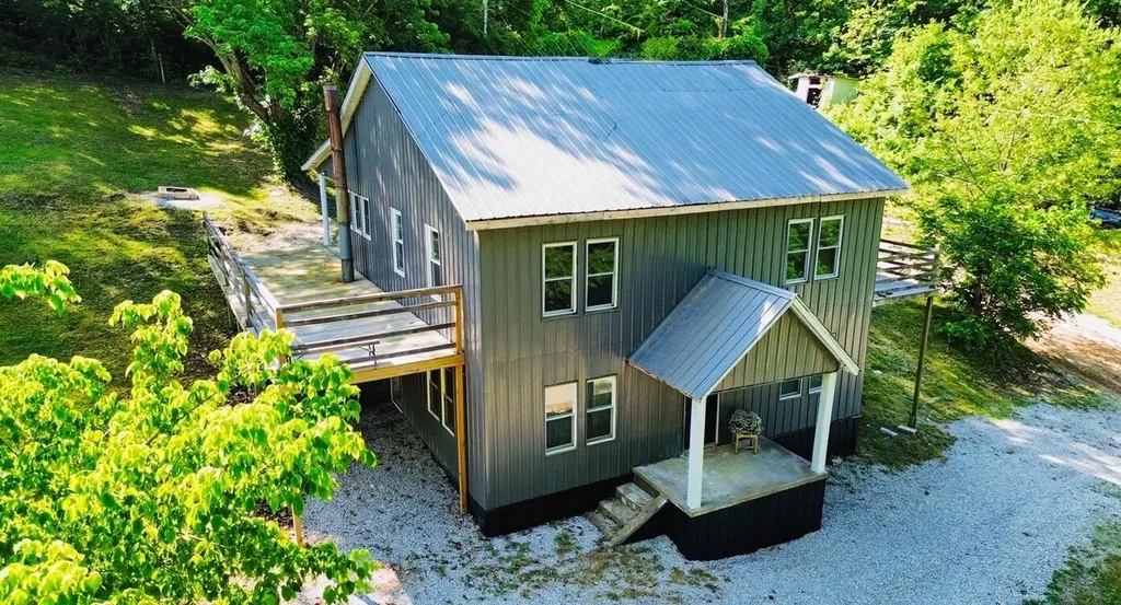 335 Hillside Street Olive Hill KY 41164