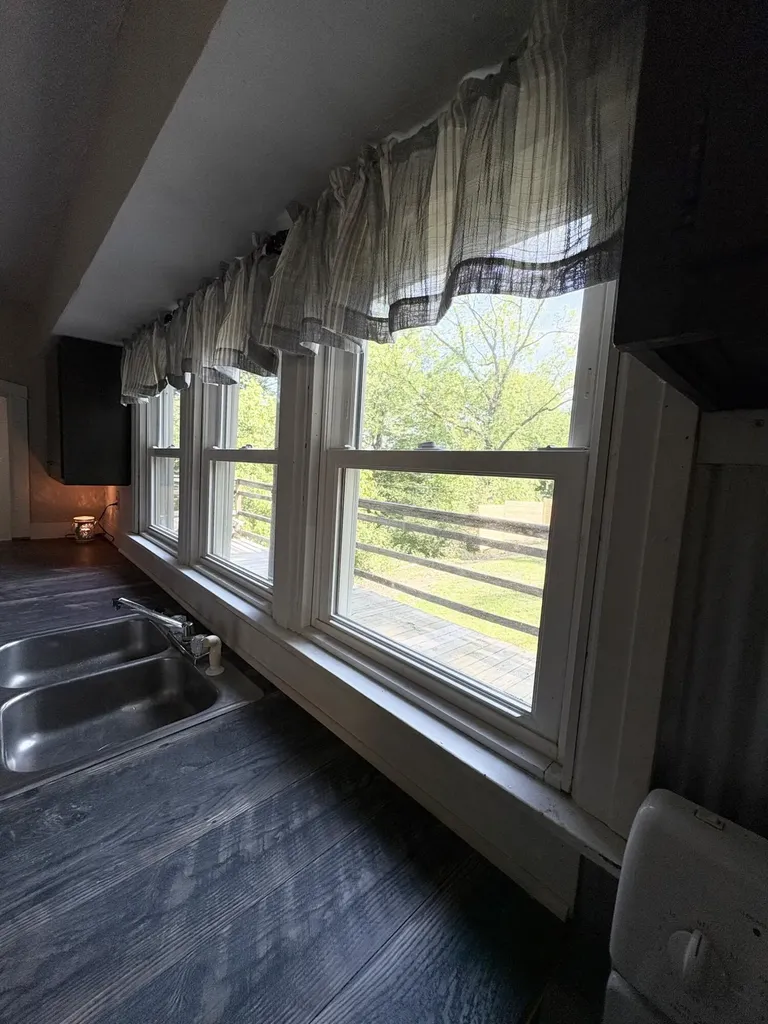 335 Hillside Street Olive Hill KY 41164