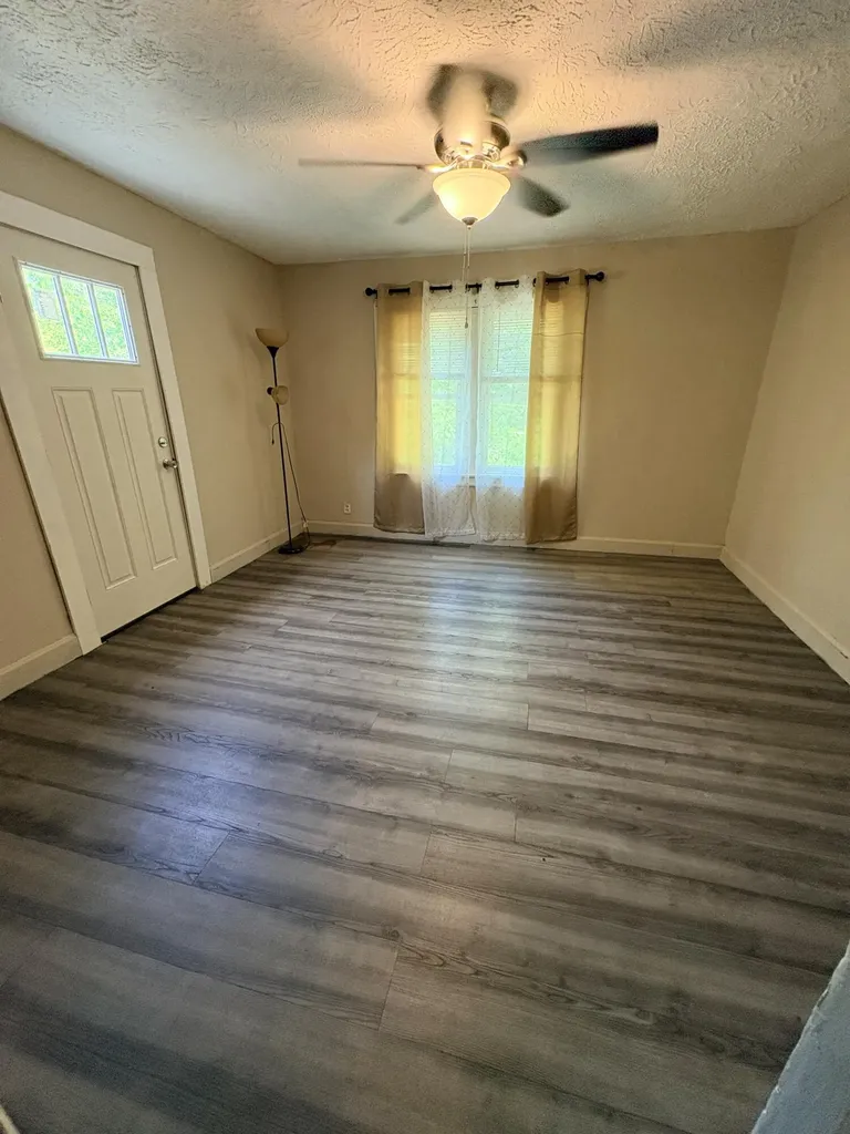 335 Hillside Street Olive Hill KY 41164