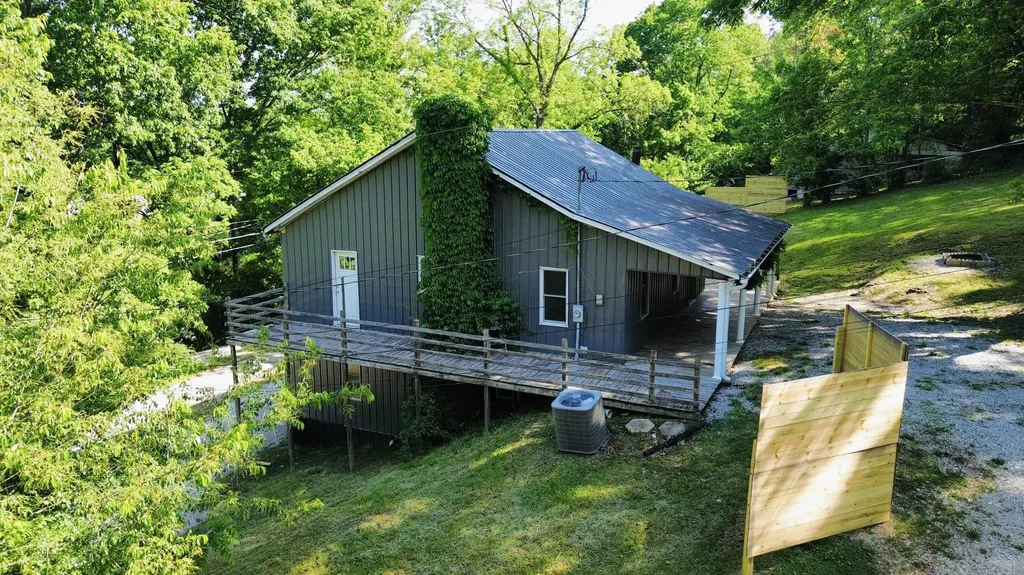 335 Hillside Street Olive Hill KY 41164