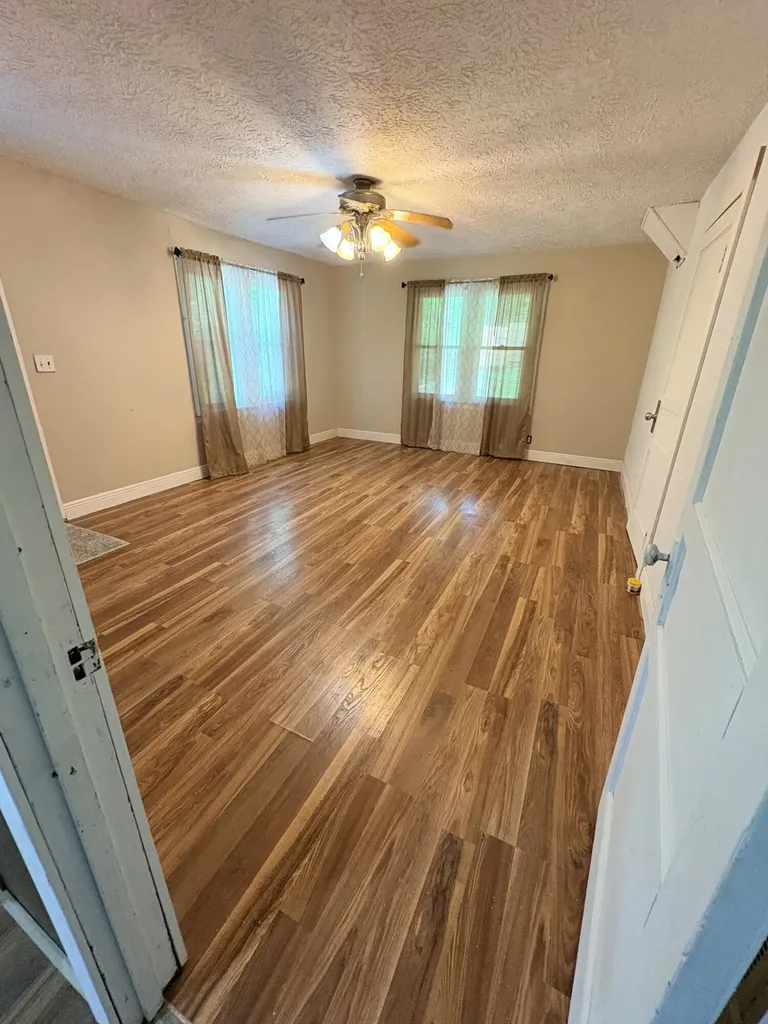 335 Hillside Street Olive Hill KY 41164