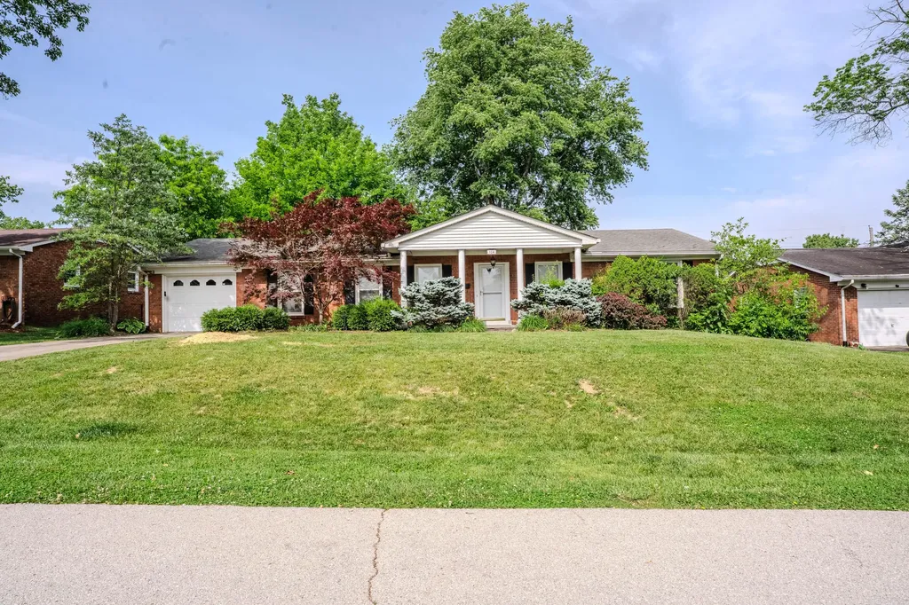 104 Papago Trail Frankfort KY 40601