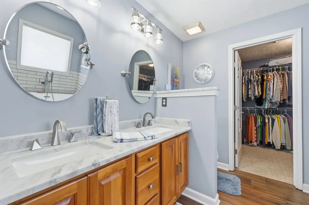 3936 Scenic Trail Shepherdsville KY 40165