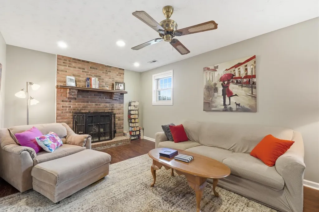 3936 Scenic Trail Shepherdsville KY 40165