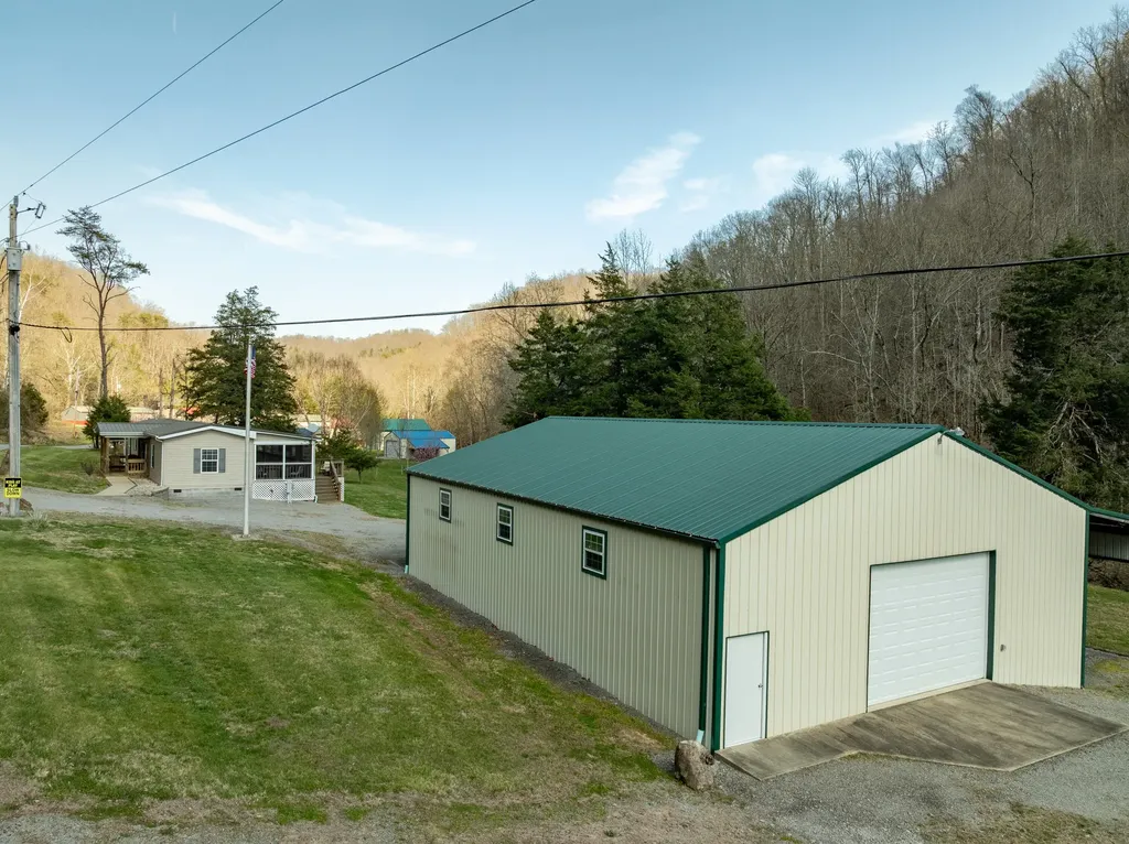 570 Little Indian Drive Jamestown KY 42629