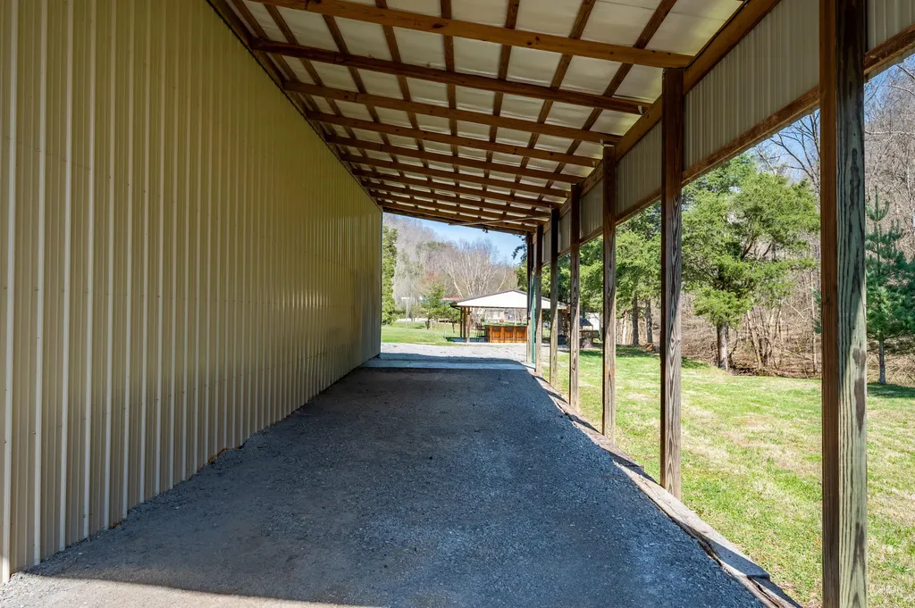 570 Little Indian Drive Jamestown KY 42629