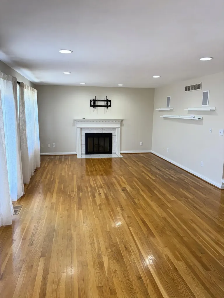 1336 Glenview Drive Lexington KY 40514