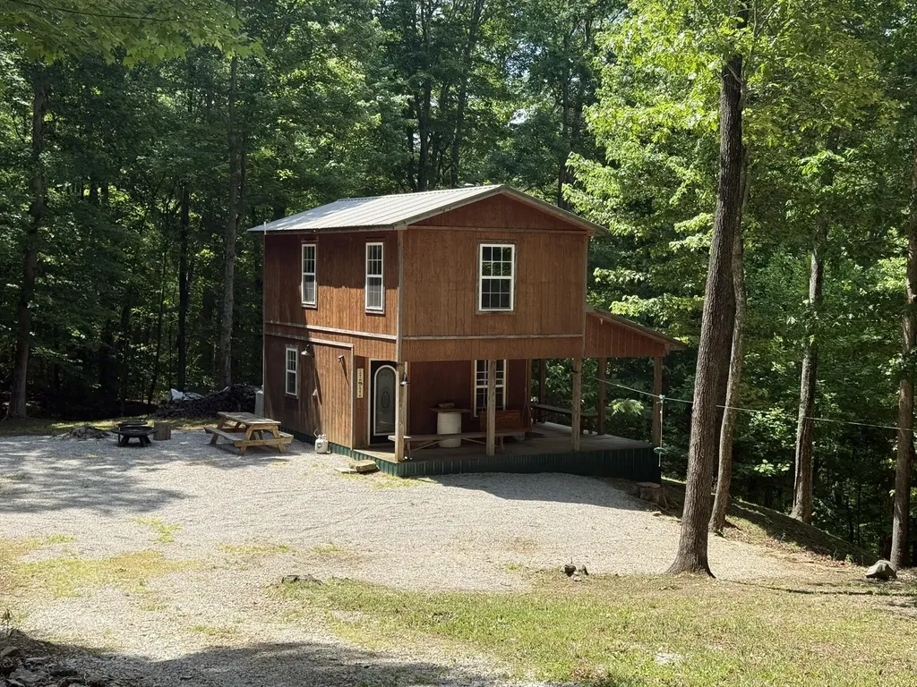 1658 Dry Hollow Road Monticello KY 42633