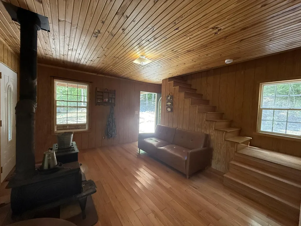 1658 Dry Hollow Road Monticello KY 42633