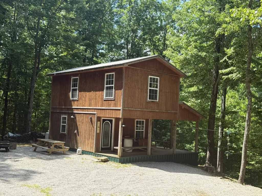 1658 Dry Hollow Road Monticello KY 42633