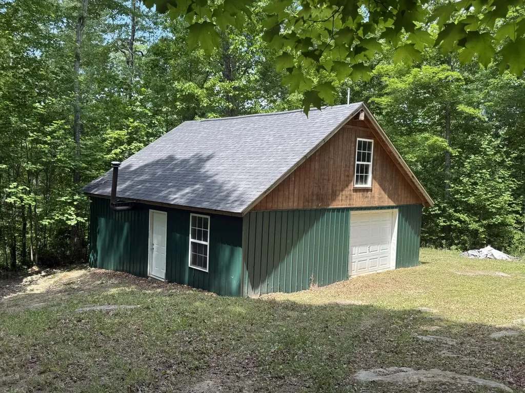 1658 Dry Hollow Road Monticello KY 42633
