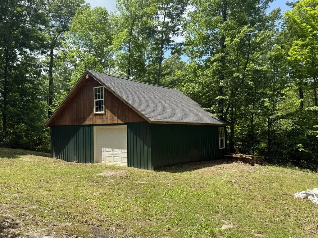 1658 Dry Hollow Road Monticello KY 42633