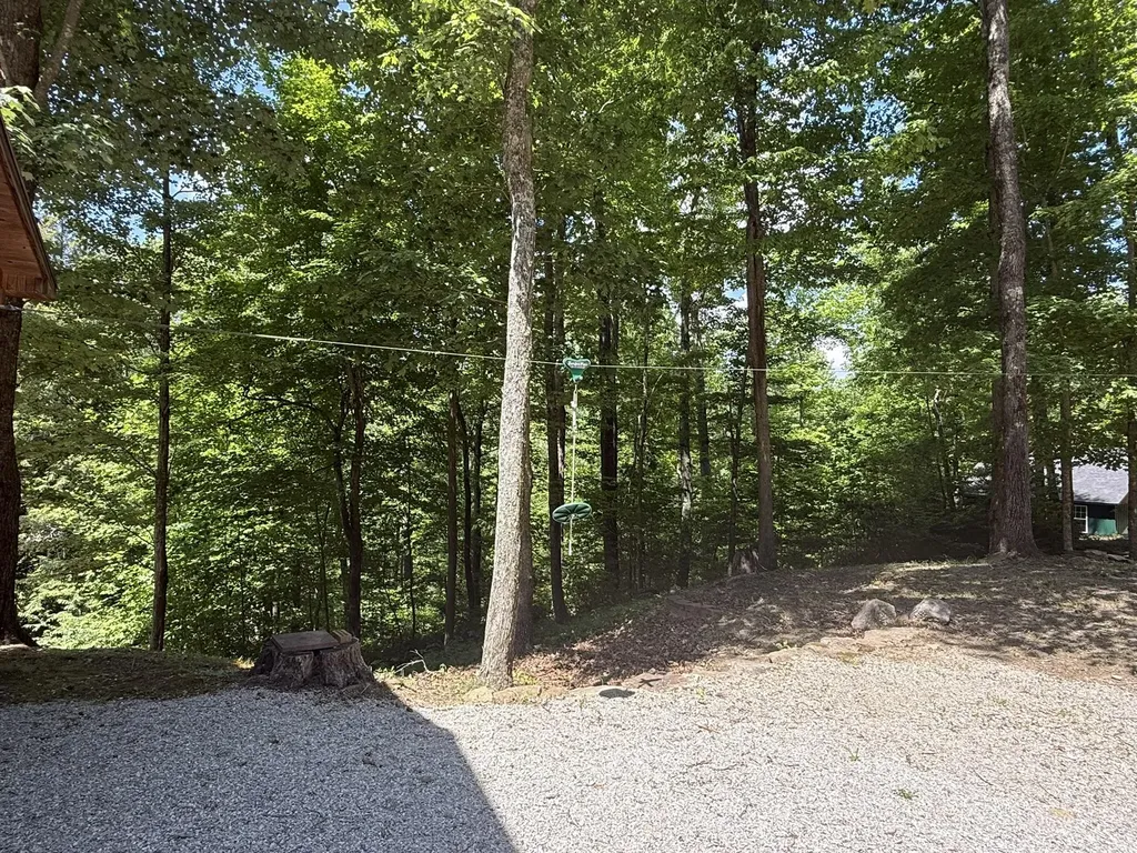1658 Dry Hollow Road Monticello KY 42633