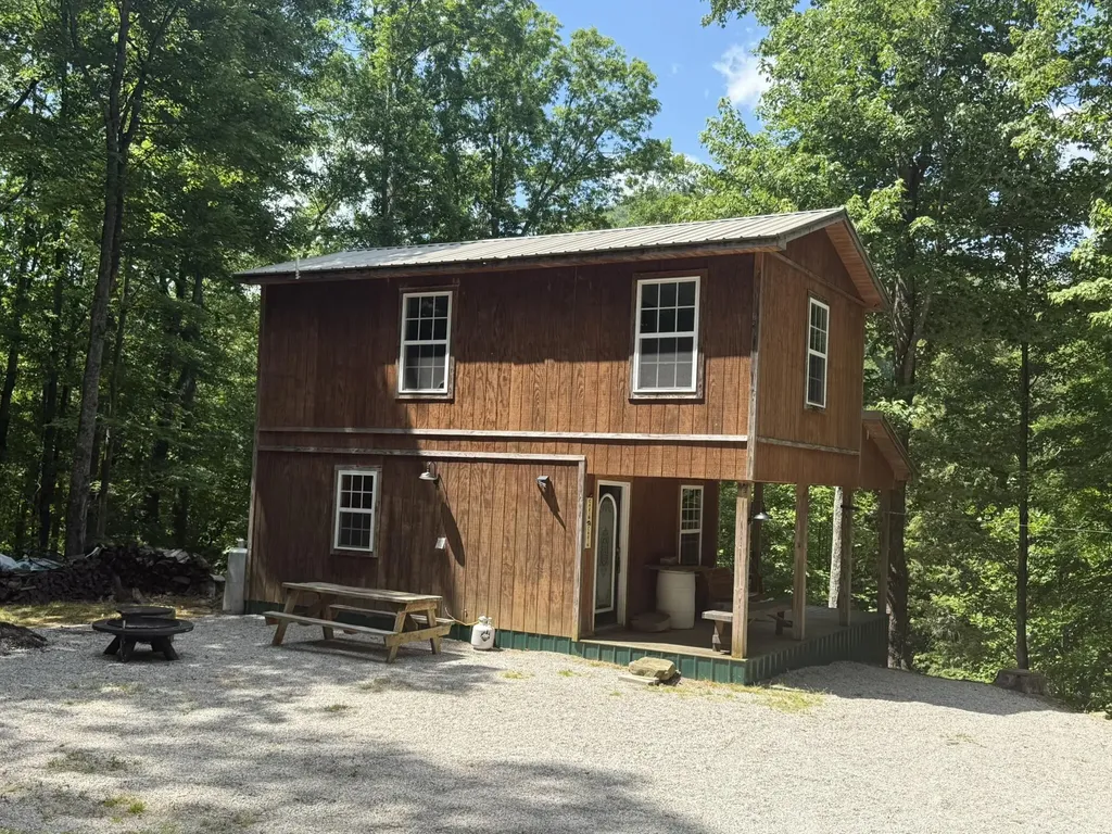 1658 Dry Hollow Road Monticello KY 42633