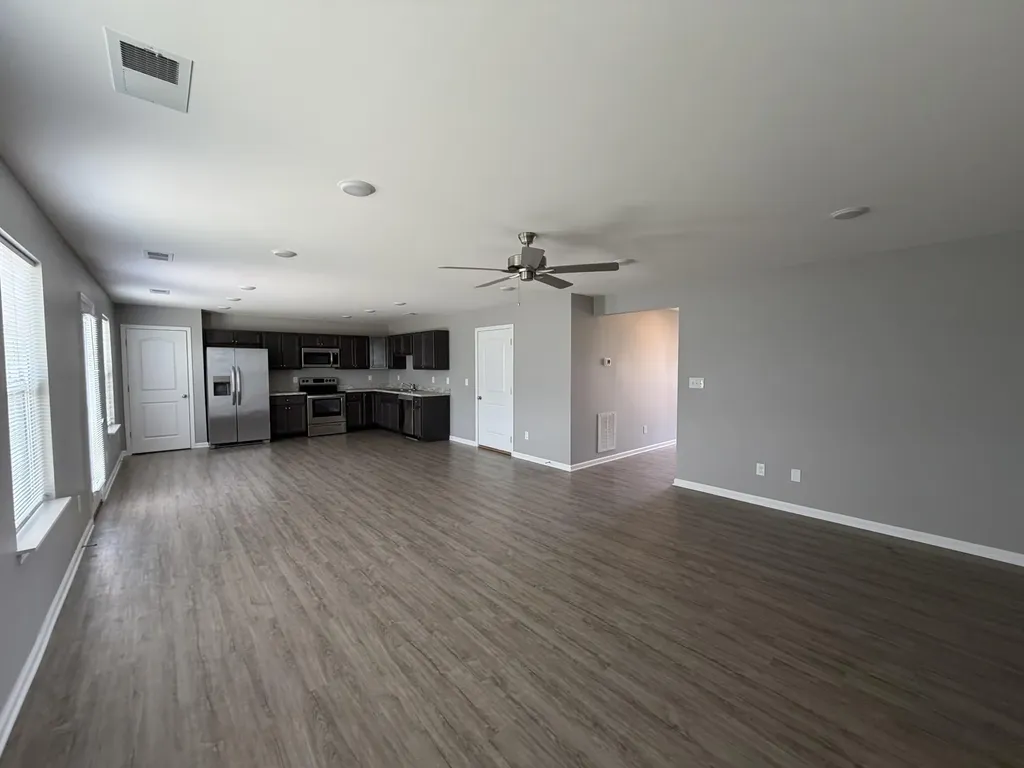 2460 Feathersound Way Lexington KY 40511
