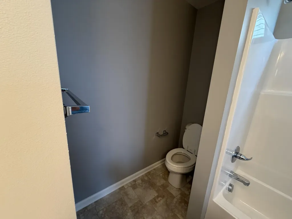 2460 Feathersound Way Lexington KY 40511