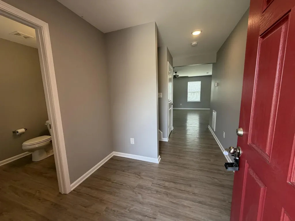2460 Feathersound Way Lexington KY 40511