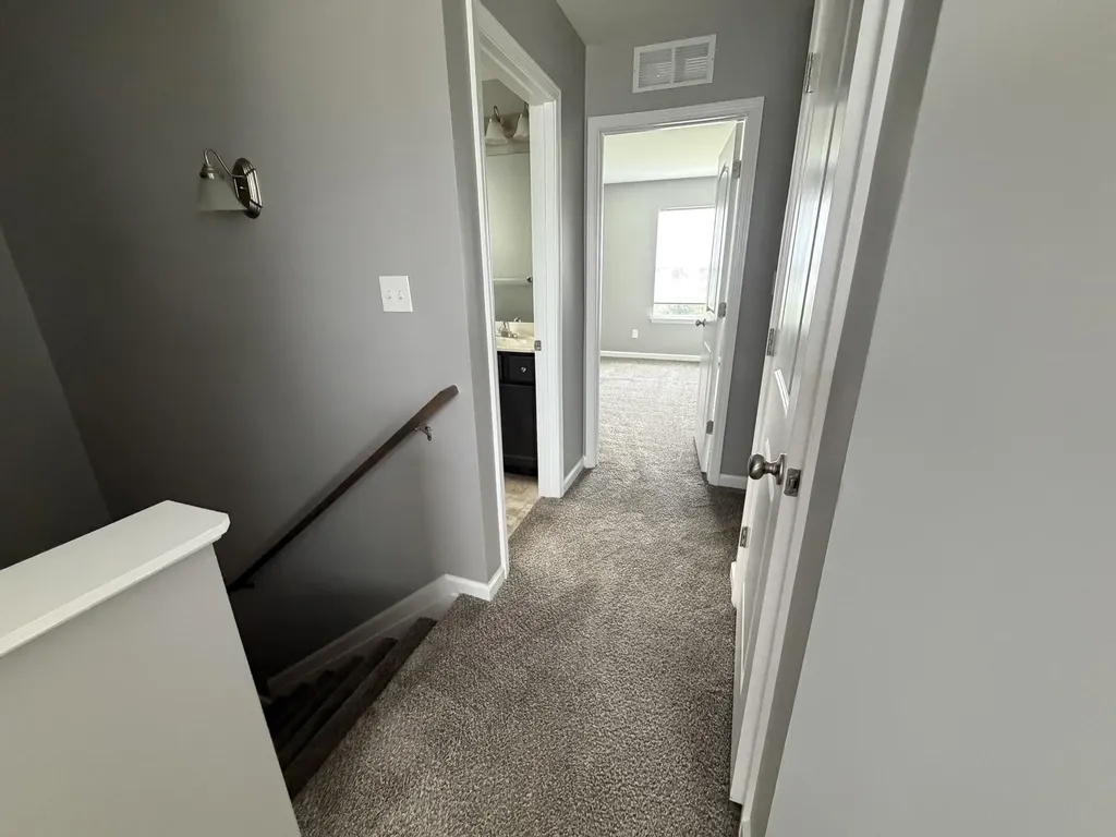 2460 Feathersound Way Lexington KY 40511