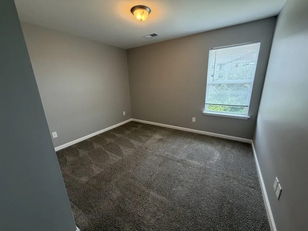 2460 Feathersound Way Lexington KY 40511