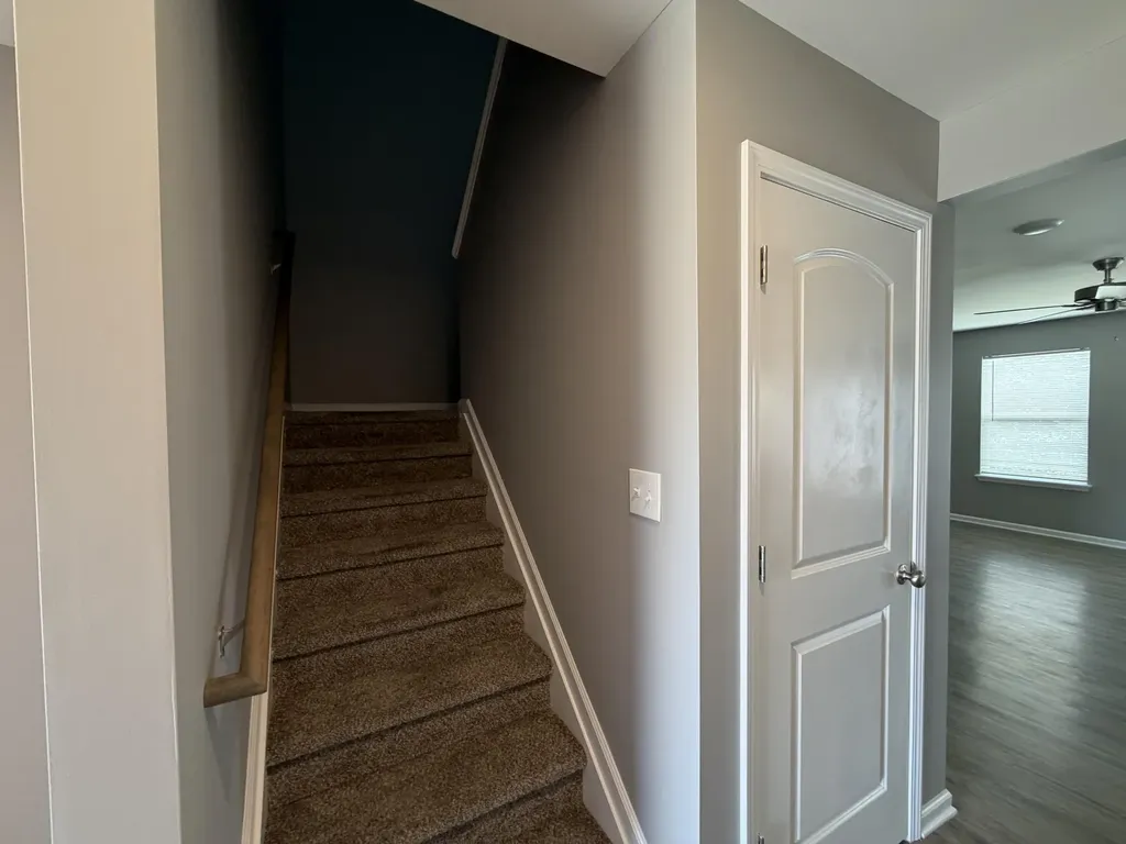 2460 Feathersound Way Lexington KY 40511