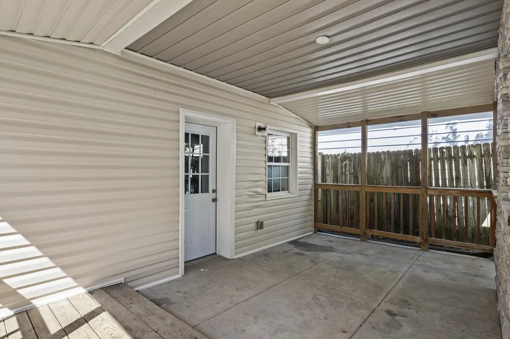 207 York Street Lexington KY 40508